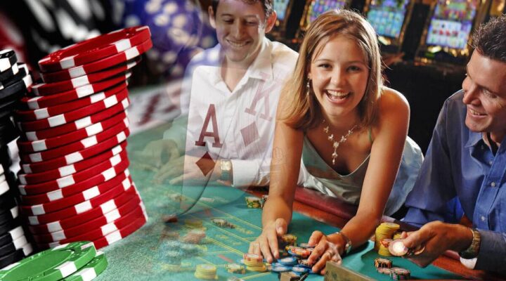 Which Casino Games Are Better Played In A Group?